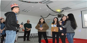 來自同事美好的祝福! 來自同事美好的祝福!